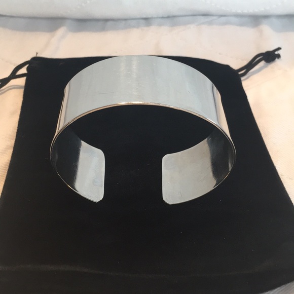 🌸5/$25🌸 Silver (in color) Bangle Cuff Bracelet - Picture 4 of 5